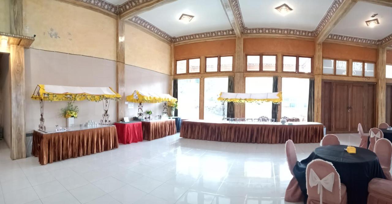 โรงแรมนาเดีย โบรโม ภายนอก รูปภาพ