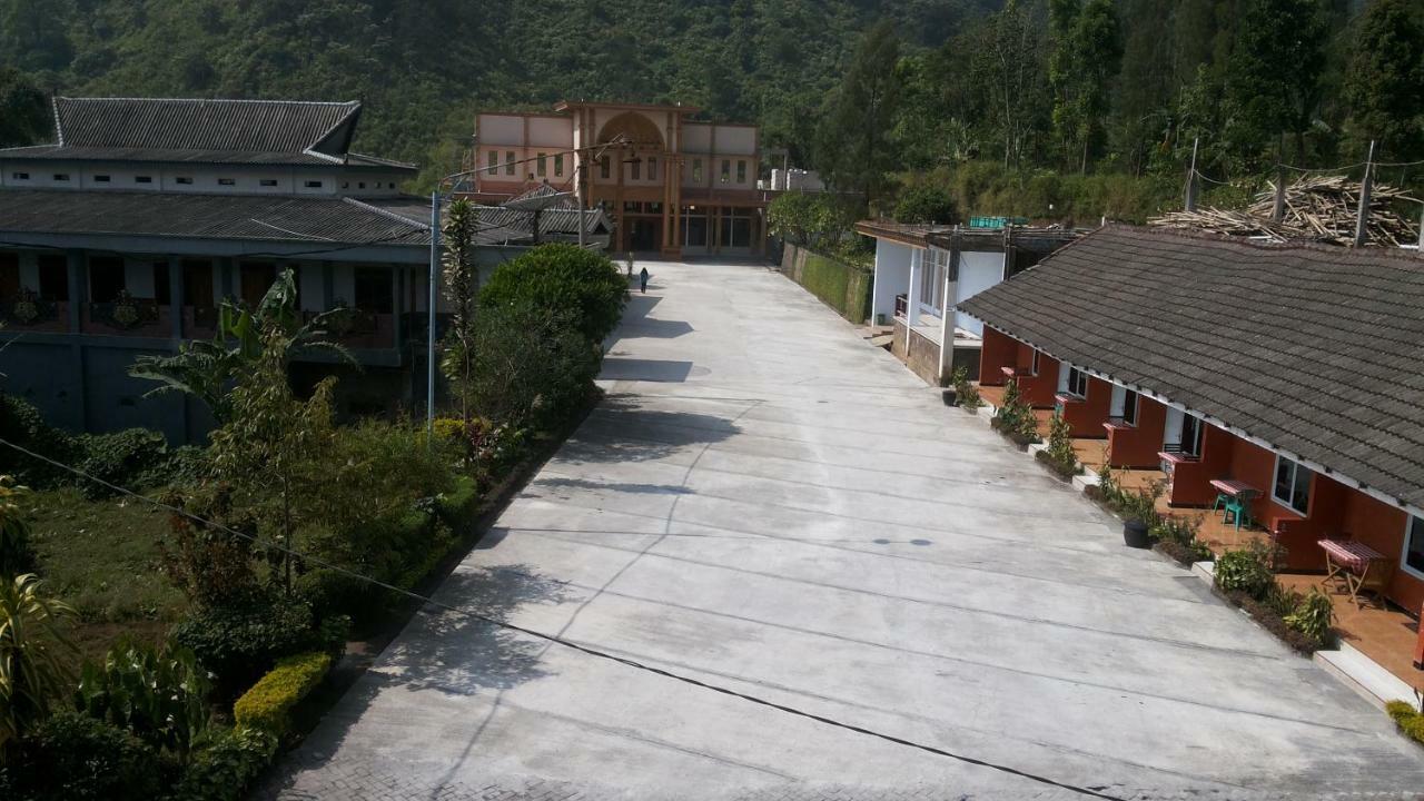 โรงแรมนาเดีย โบรโม ภายนอก รูปภาพ